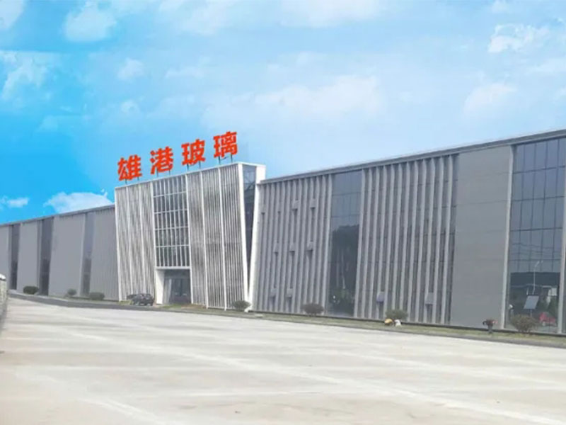 雄港玻璃入選成都市中小企業(yè)成長工程“小巨人”企業(yè)